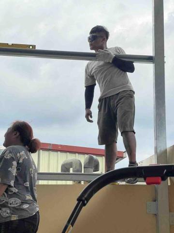 京興工程行 - 屋頂加蓋鐵皮屋