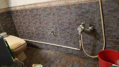 竑亮水電工程 - 高雄三民熱水管採明管配置