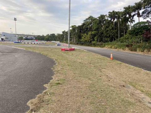 亞歌花藝材料商行/陳瀚章 - 