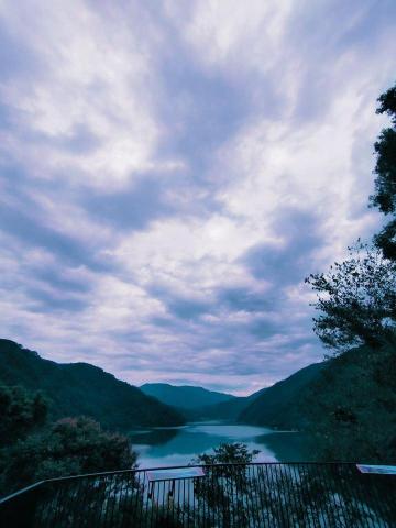 瘋遊台灣 接送機 團體 個人 家庭 包車旅遊 - 