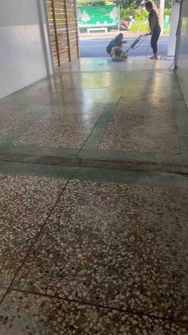 慈恩專業清潔 - 慈恩專業清潔

今日工作項目：

店面地面打蠟

?服務地區：?高雄

✅服務項目：
1️⃣居家清潔（長期定點清潔）
2️⃣分租清潔
3️⃣退租清潔
4️⃣交屋清潔
5️⃣空屋清潔
6️⃣重點區域清潔（如：廚房 浴室 臥室）
7️⃣大樓清洗水塔以及公寓清洗水塔
8️⃣水塔清洗
9️⃣浴室洗除垢清洗
?廚房油汙清洗
1️⃣1️⃣水冷空调水塔清潔
1️⃣2️⃣5~15灑水車出租、工程用水、
園藝澆花、道路清洗、抑制揚塵、自來水運送
1️⃣3️⃣消毒除蟲
1️⃣4️⃣清運清潔
1️⃣5️⃣ 窗型及分離式冷氣清洗