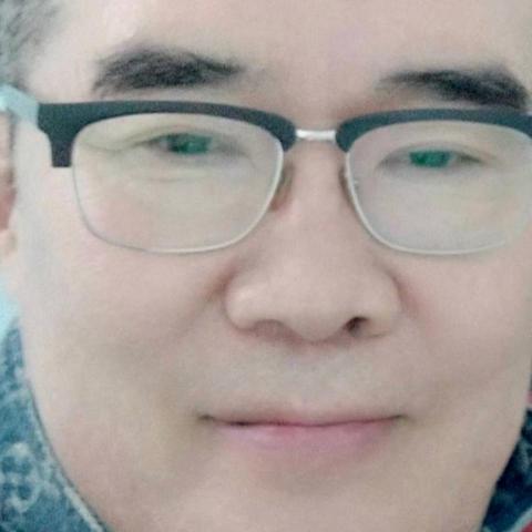 提供推拿服務的專家麥可