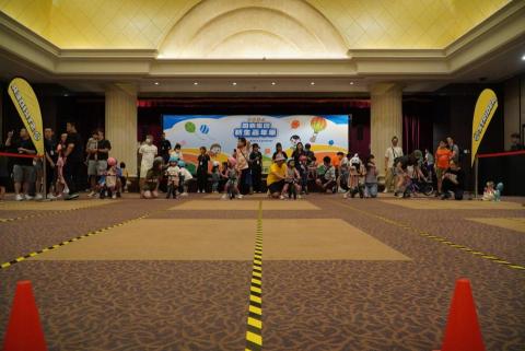 品晴國際整合行銷有限公司 - 滑步車比賽1