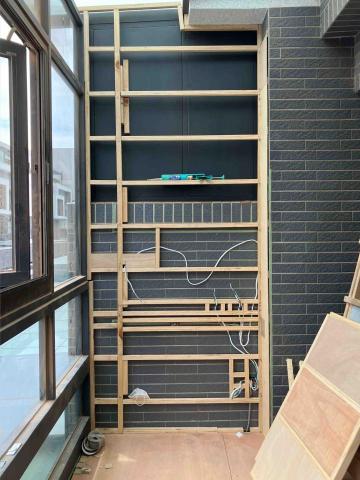 劉若筠 - 隔間牆施作