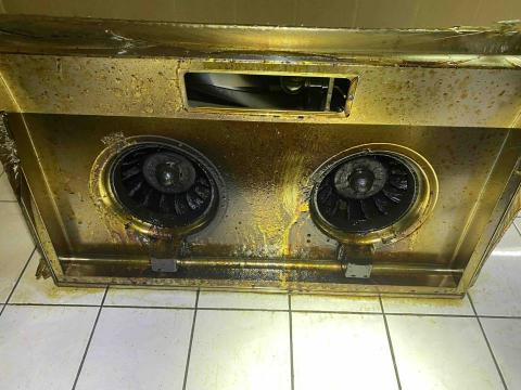 丫崴清潔工作室 - 清洗前