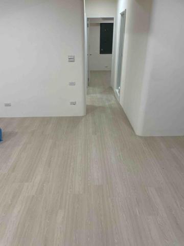 洪師傅 ⚠️ 地板工程 -  洪師傅 ⚠️ 地板工程 -