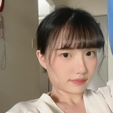 提供高中生物服務的專家胡郁婷