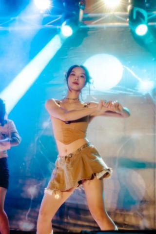 提供kpop舞服務的專家呂辰家