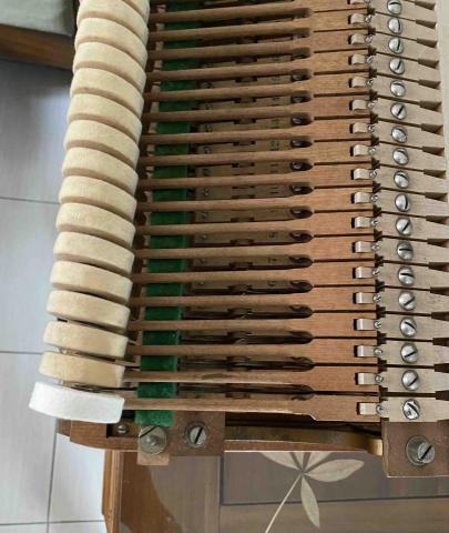 修飾鋼琴調律 - 打擊槌新舊對照