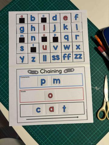 Grace - 自製互動教材，提高小朋友上課樂趣。