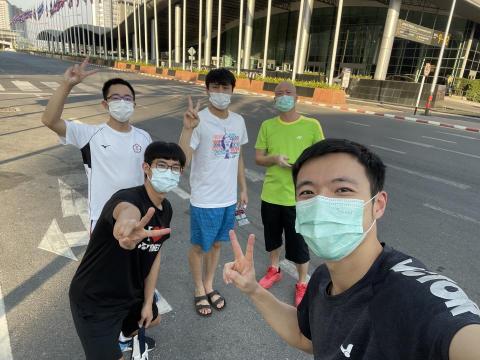 萬豐誠 - 曾任國家隊計畫性陪練