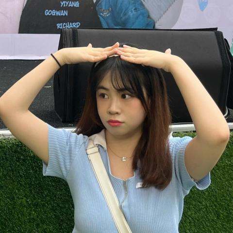 提供1709酒服務的專家駱姿晴