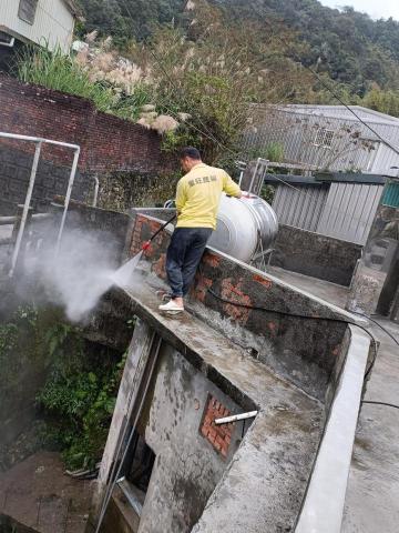坤鎮工程行（防水） - 外牆高壓清洗