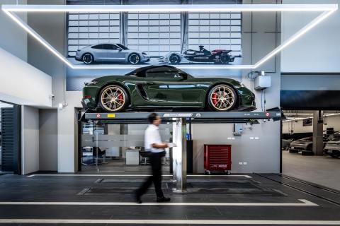 Luke 商業攝影棚 - 汽車拍攝/品牌形象