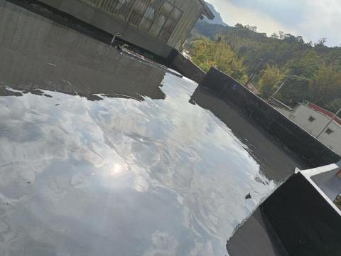 坤鎮工程行（防水） - 屋頂pu 防水