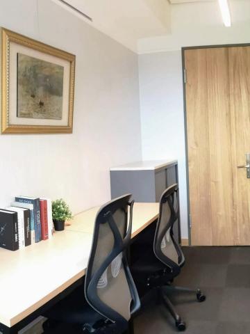 房東.戶登.營登(發票.收據) - 營登1000元、戶籍3000元。