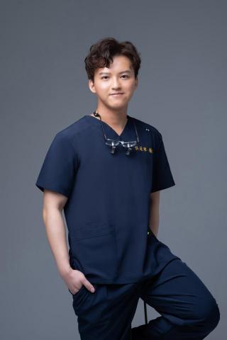 Luke 商業攝影棚 - 人物形象照/醫師形象照/