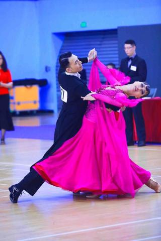 wendy｜國標舞｜標準舞｜拉丁舞｜社交舞 - 