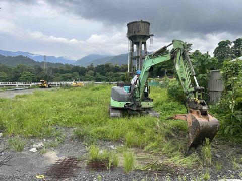 信實工程行 - 整地施工中