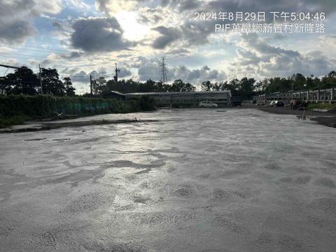 信實工程行 - 地坪混泥土澆置施工後