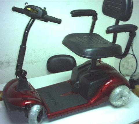 池先生 - 電動代步車_1
