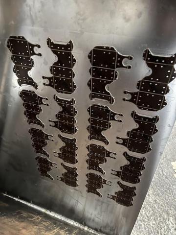 印刷包裝設計-國誠紙器 - 特殊刀模板