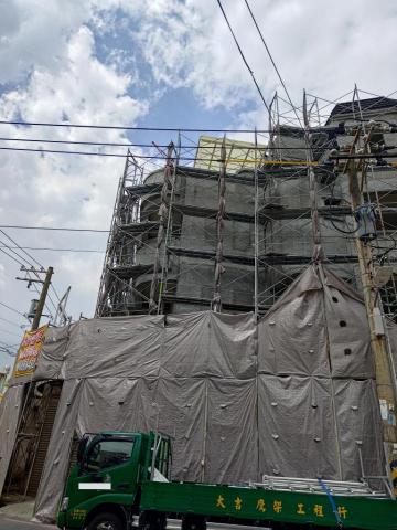 大吉鷹架工程行 - 仁武區民房外牆噴漆工程