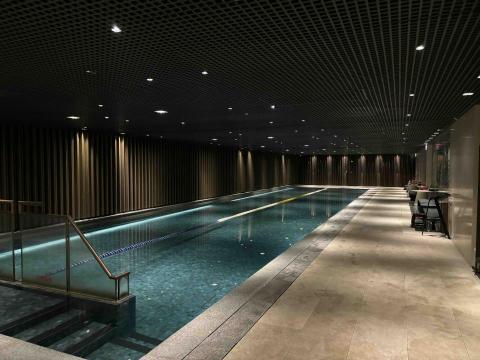 coach.fries - 服務的社區泳池