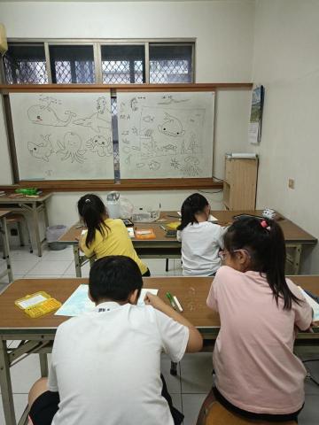 曾堃竣 - 國小團體課