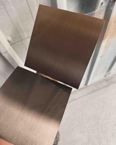 劉瑋 - 毛絲鍍鈦漆