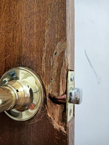 風Fun電子鎖 羅 - 維修木門