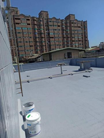 隆久工程 - 屋頂隔熱防水塗層