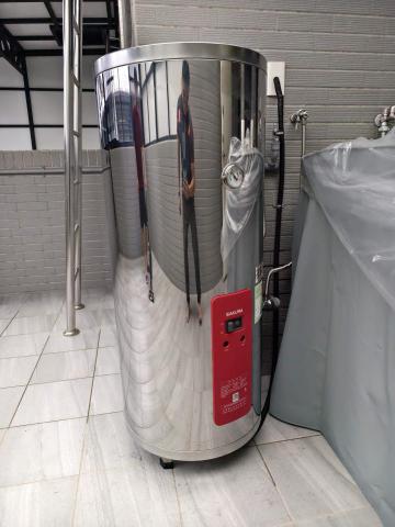 李小雞 - 櫻花30加侖電熱水器
