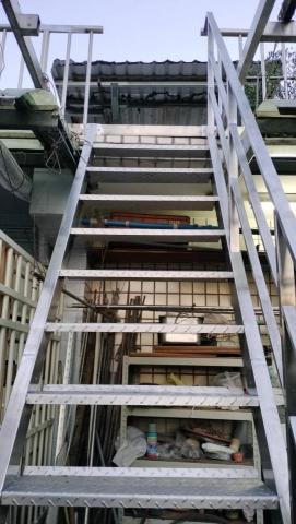 佑馥企業有限公司 - 不鏽鋼梯