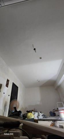 秝研油漆 防水工程 - 新竹市北區社區名稱：慶華綠晶 全室乳膠漆+跳色油漆（虹牌鄉居+I白+司曼特燕麥黃+得利女裝灰） 施工中