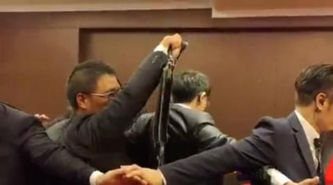 Mick - 人身保護 Mick - 人身保護