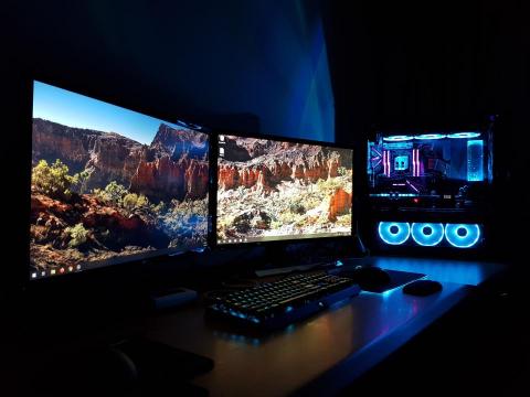 葉元章 - 頂級玩家電腦組裝，德國Watercool水冷組件、聯力V3000機箱、AMD Threadripper CPU 3970X 32核心、EVGA RTX 3090 FTW3 ULTRA、G. SKILL DDR4 3200/64GB (2020年)