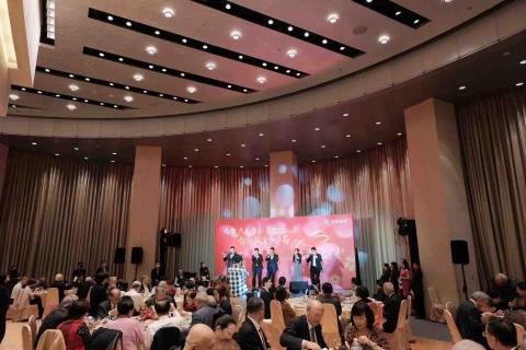 茱蒂口琴樂團 - 商業演出（台新金控春酒）