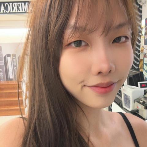 提供國標舞教學台北服務的專家Tiffany國英數家教/陪玩陪讀