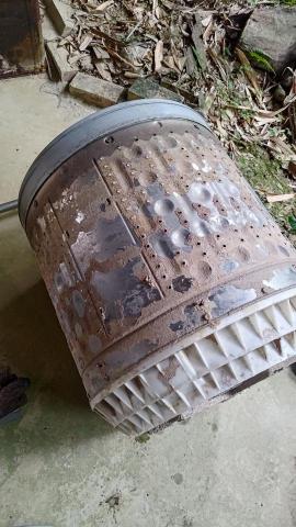 綠配離企業社 - 10年直立式洗衣機污垢