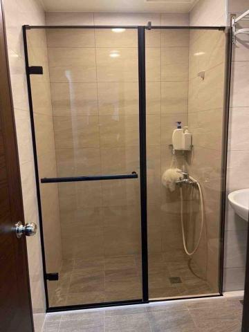 細鋁框玻璃門代工安裝 玻璃安裝 小錡 - 淋浴隔間乾溼分離