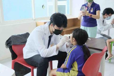 周宇（高醫牙醫系） - 