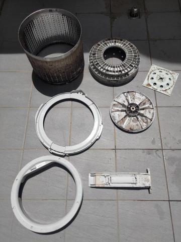 劉明賢 - 洗衣機零件分解