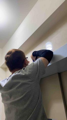 亮晶晶乾淨清潔團隊 - 電梯清潔中 亮晶晶乾淨清潔團隊 - 電梯清潔中