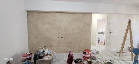 秝研油漆 防水工程 - 新竹市北區社區名稱：慶華綠晶 全室乳膠漆+跳色油漆+門框油漆（虹牌鄉居+I白+司曼特 燕麥黃+得利女裝灰）施工中