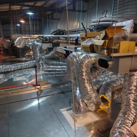 私人 - 60噸冰水主機吊隱內機安裝施作