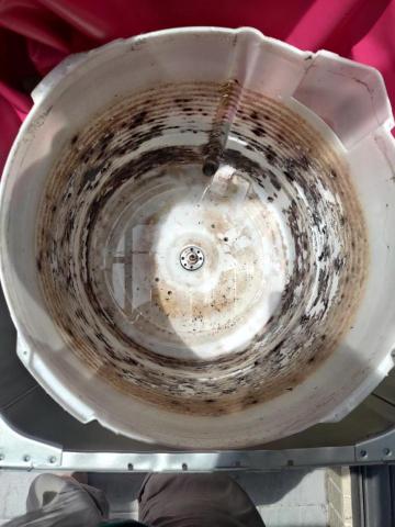 劉明賢 - 拆解後塑膠外桶