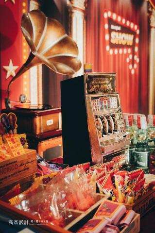 高杰設計 客製主題婚禮佈置│尾牙春酒佈置│活動佈置│ - 國泰人壽高屏區春酒活動佈置 高杰設計 客製主題婚禮佈置│尾牙春酒佈置│活動佈置│ - 國泰人壽高屏區春酒活動佈置