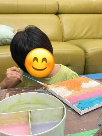 簡怡庭 - 小一-畫畫家教
