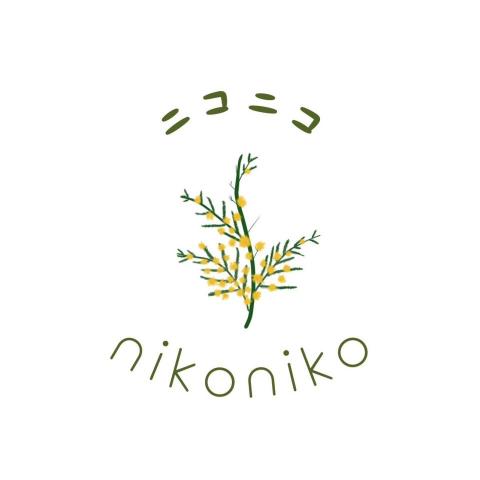 yuliasu.com - 花藝師工作室LOGO